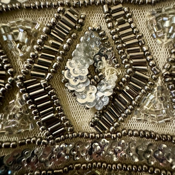 Sherri Hill Elegant Beaded Dress Size 4 - Picture 11 of 15